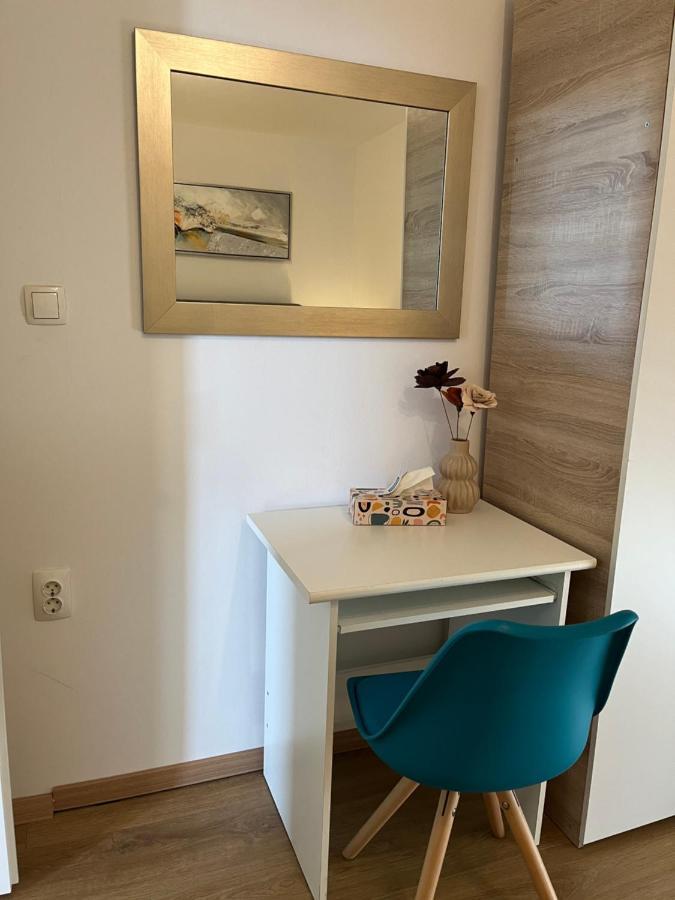 Apartment Renata Zara Esterno foto